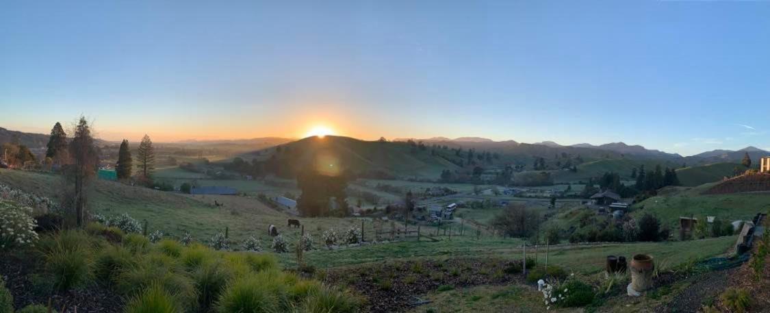 Bed and Breakfast Wake Field Views Nelson Exterior foto